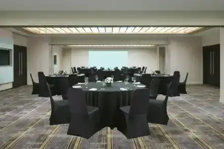 Fairfield by Marriott Bali Kuta Sunset Road - 22