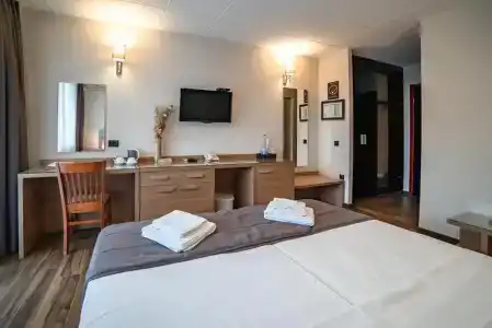 Novi Sad - 27