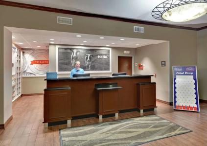Hampton Inn & Suites I-20 - 15