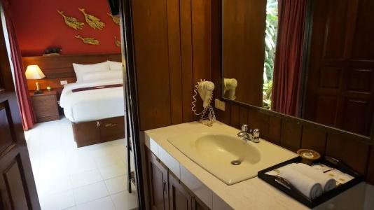Le Prive - 126