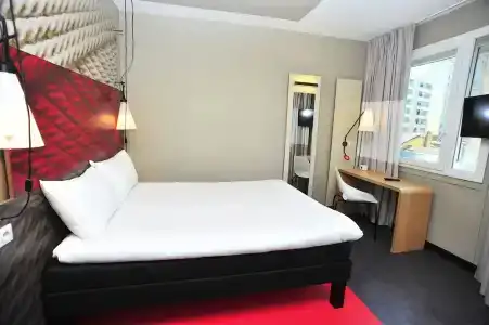 ibis Lyon Centre - 77