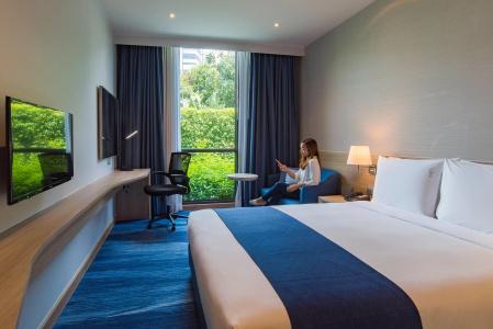 Holiday Inn Express Bangkok Soi Soonvijai, An Ihg - 25