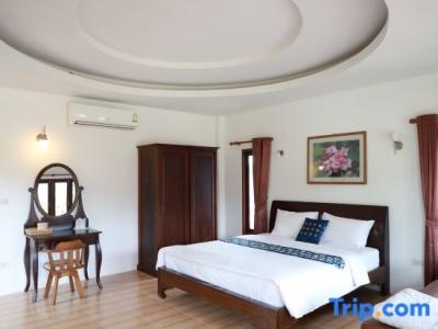 Waterside Resort - 101
