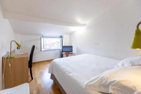 Hôtel Edmond Rostand - 61