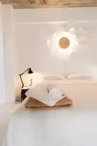 Mesanto Luxury Suites - 98