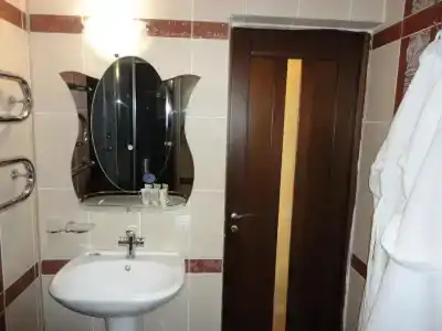 Трой - 9