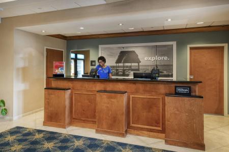 Hampton Inn University Area - 32