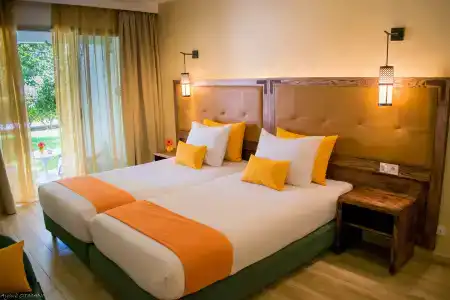 Hamilton Agadir - 5