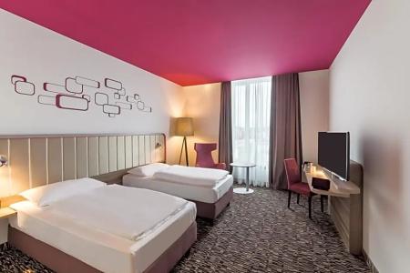 Park Inn by Radisson Neumarkt - 47