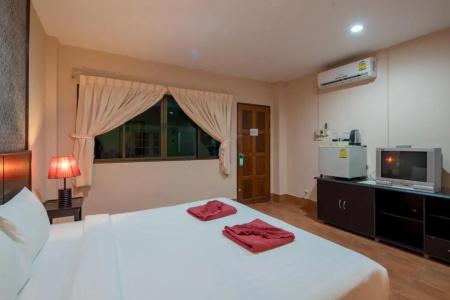 Amarin Patong - 13