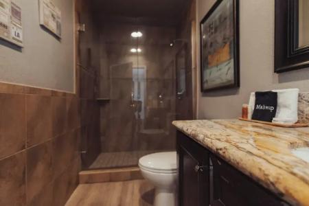 The Dixie Hollywood - 70