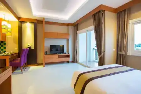 Romantic Khon Kaen - 47