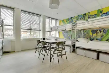 Dutchies Hostel - 6