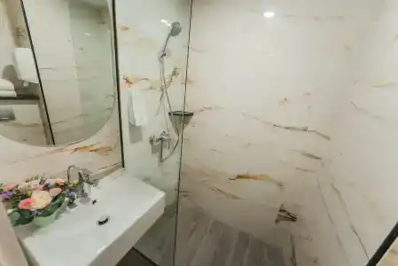 81 Princess - SG Clean - 29
