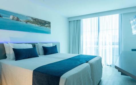 Anonymous Beach (Adults 16+) - 75