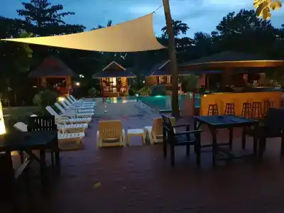 Lanta Pearl Beach Resort - 26