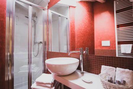 Casa Fola - City Centre Rooms - 26