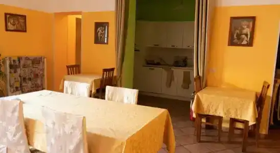 Emerald Palace Hostel - 16