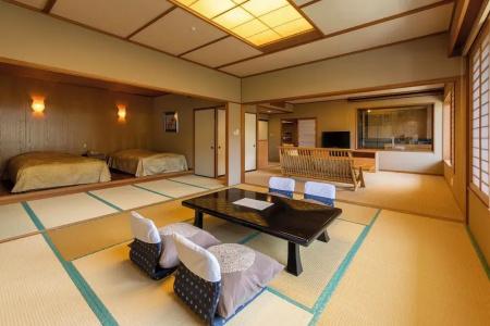 Kinugawa Mikazuki - 77