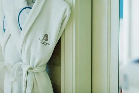 The Ritz-Carlton, - 77