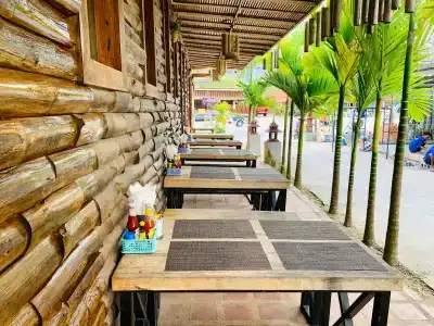 Phuvara Boutique - 18