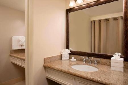 Courtyard by Marriott - 21