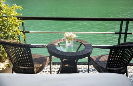Rosa Cruise - 125