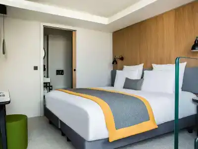 Mercure Paris 17 Batignolles - 6