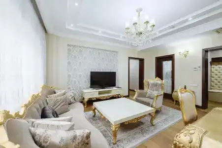 Royal Residence - 218