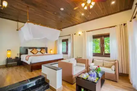 Diamond Bay Resort & Spa - 208