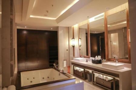 Haikou Marriott (All Sea View Rooms, Hot Spring) - 185