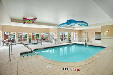 Hilton Garden Inn East - 13