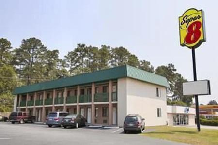 Super 8 by Wyndham/Ft. Jackson SC - 26