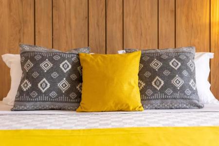 Skiathos Thalassa, Philian Collection - 3