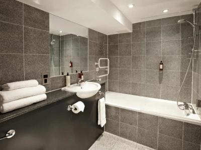 196 Bishopsgate - 59