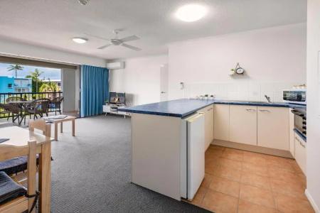 Belaire Place - 55