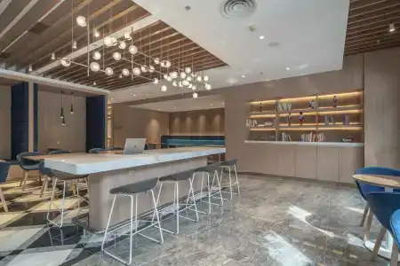 Holiday Inn Express Jinqiao Central, An Ihg - 20