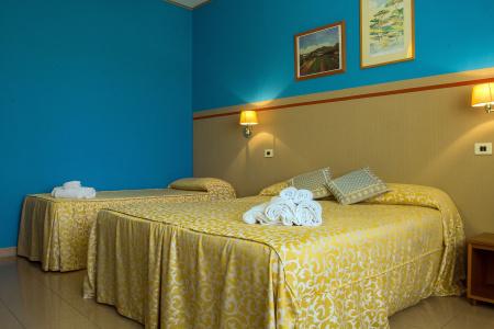 Plaza - 4