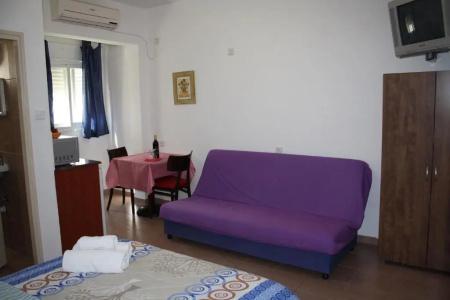 Ga'aton Motel - 23