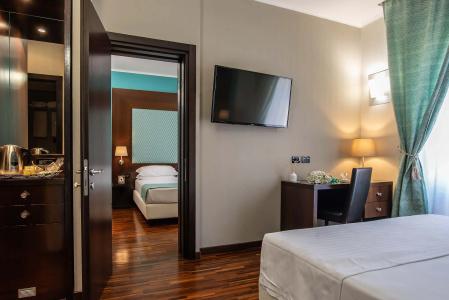 Merulana Inn Guest House - 1