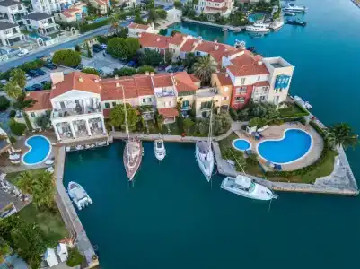 Port Alacati - 50