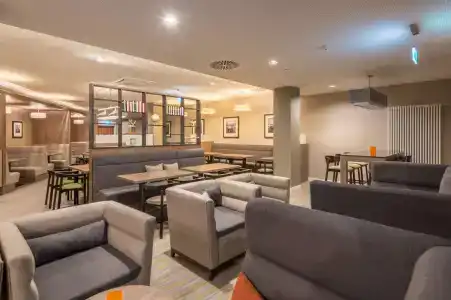 Hampton By Hilton Munich City West - 15