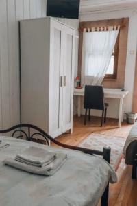Akropolis Guest House - 52