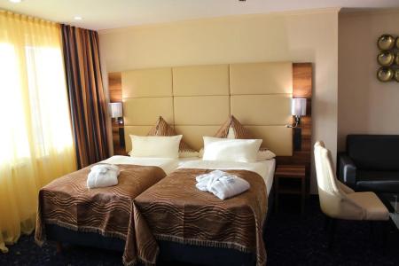 Grand Empire - 3