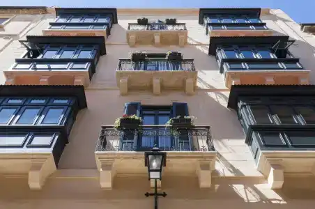 La Falconeria - 0