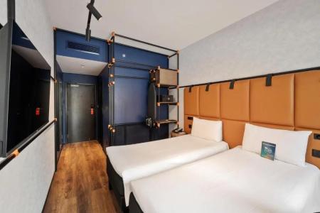 Ibis One Central - 67