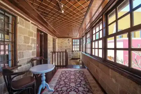 Saint Artemios and Oriental Suites - 16