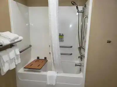 Candlewood Suites Murfreesboro, an IHG - 6