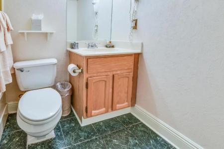 Plaza Suites Downtown New Orleans - 48