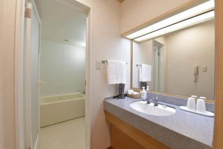Port Plaza Chiba - 43